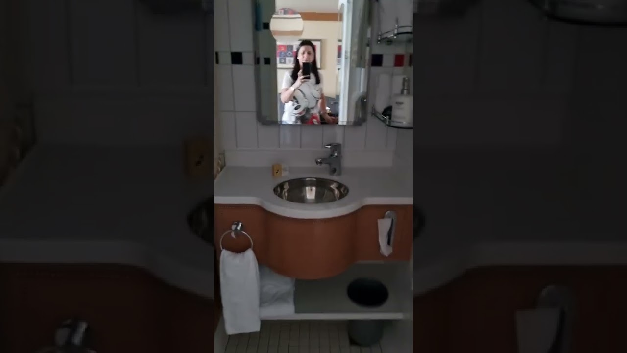 Disney Dream - Cabin 6004 - Video 1