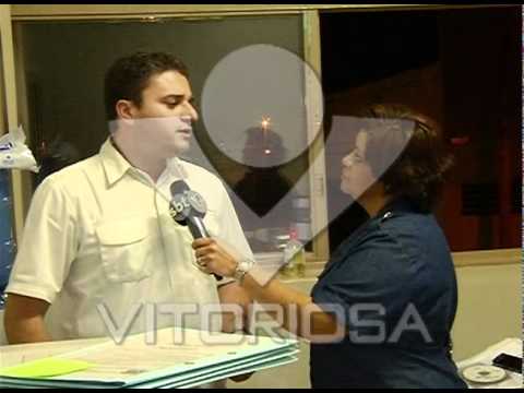 Mulheres são flagradas por câmeras de segurança roubando roupas no Luizote