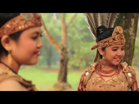 download lagu mp3 mp4 Lagu Pop Daerah Kalimantan, download lagu Lagu Pop Daerah Kalimantan gratis, unduh video klip Lagu Pop Daerah Kalimantan