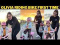 OLIVIA RIDING BICYCLE FIRST TIME WITHOUT TRAINING WHEELS