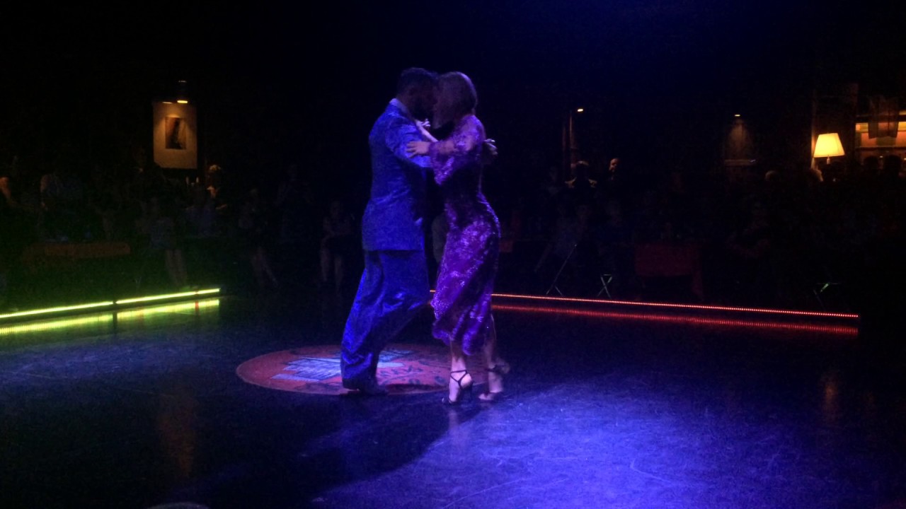 Claudio Gonzalez & Julia Urruty (Tango Queer Part 1)