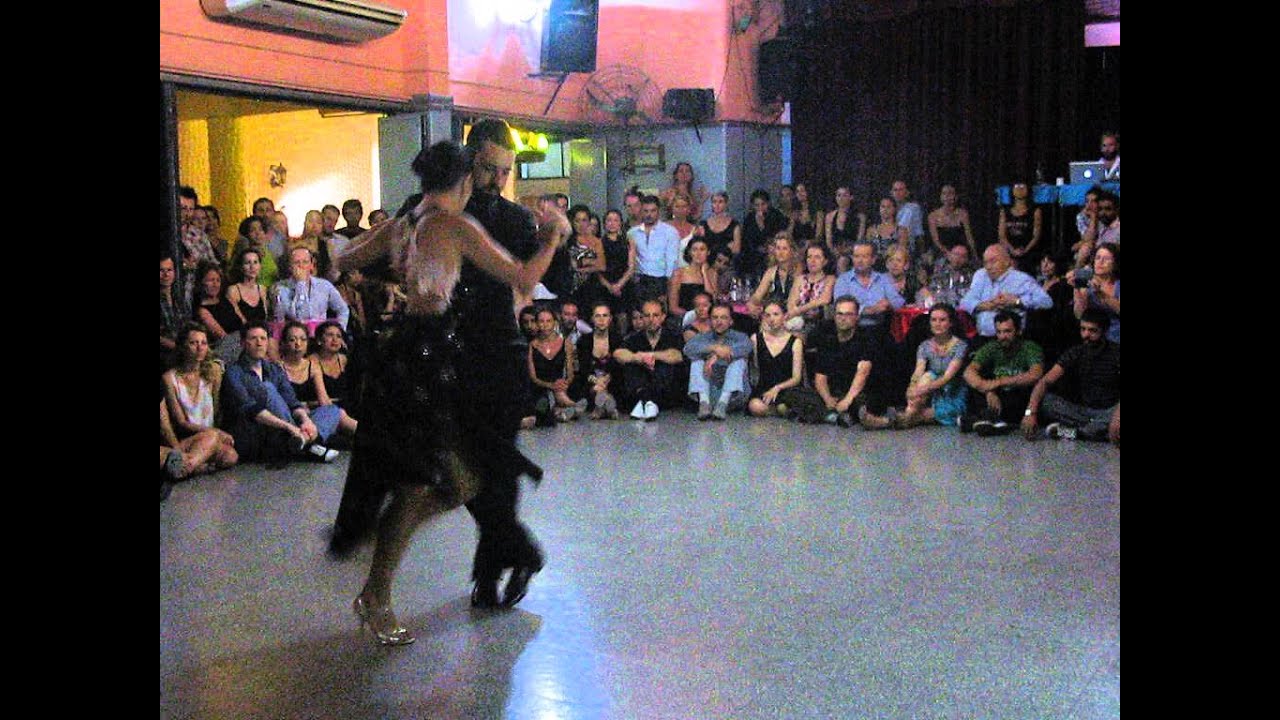 JAVIER RODRIGUEZ y MOIRA CASTELLANO en Viva La Pepa Milonga (3/4)