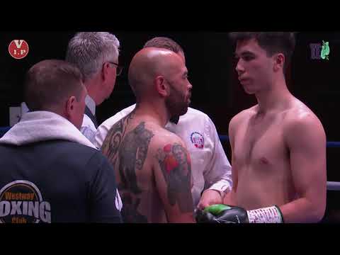 Ryan Dickens v Danny Little on VIP's Liverpool show at the Olympia on 15.10.21