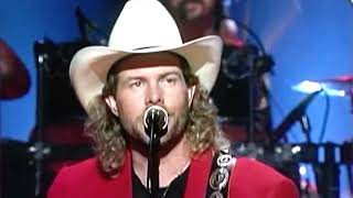 Toby Keith - You Ain&#39;t Much Fun (live on Music City Tonight with Crook and Chase) - #tobykeith