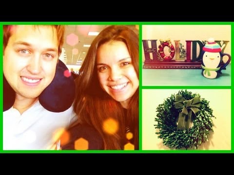 Flying Home + My Christmas Decorations! ❄ Vlogmas 4, 2012