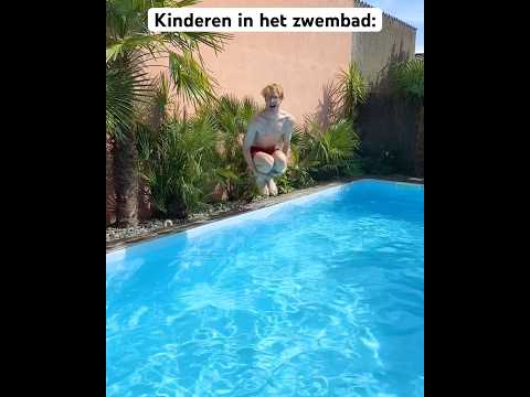 Kinderen in het zwembad! 🤣