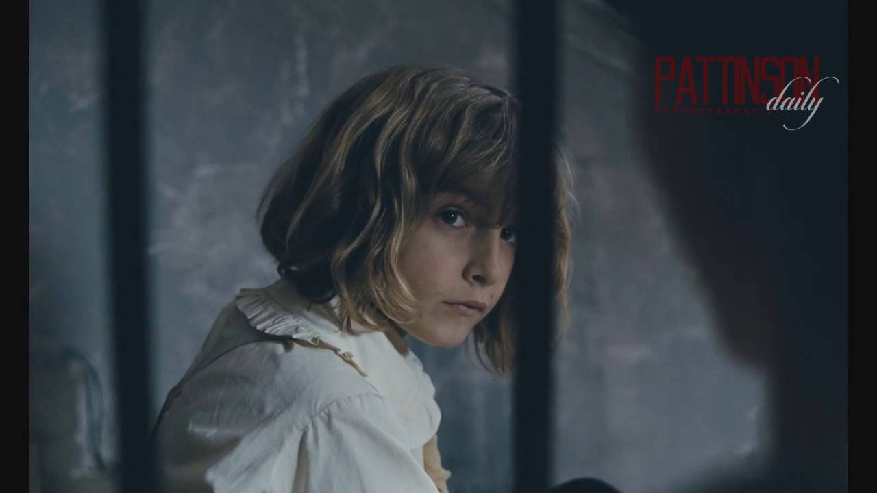 Trailer oficial de A Infancia de um Lider