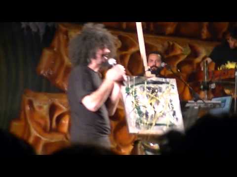 Caparezza live, pre - La mia parte intollerante