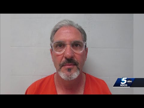 Sayre man charged with molesting minor