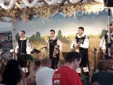 Ansambel Opoj - Šmentano dekle