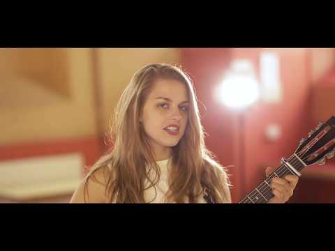 Rosey Cale - Mirror Mirror (Official Video)