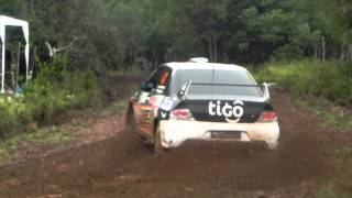preview picture of video 'XXV Rally Trans-Itapúa 2012.P.E.2.Cambyretá-Pto. Samuhú (1ra. Parte)'
