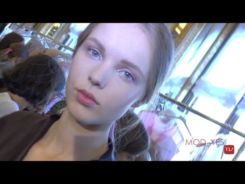 BEAUTY TALK: CYNTHIA RIVAS @ LUISA BECCARIA S/S 2016 - Exclusive from backstage