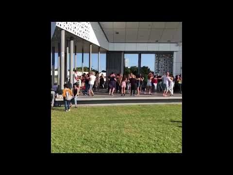 Salsa  in the Park