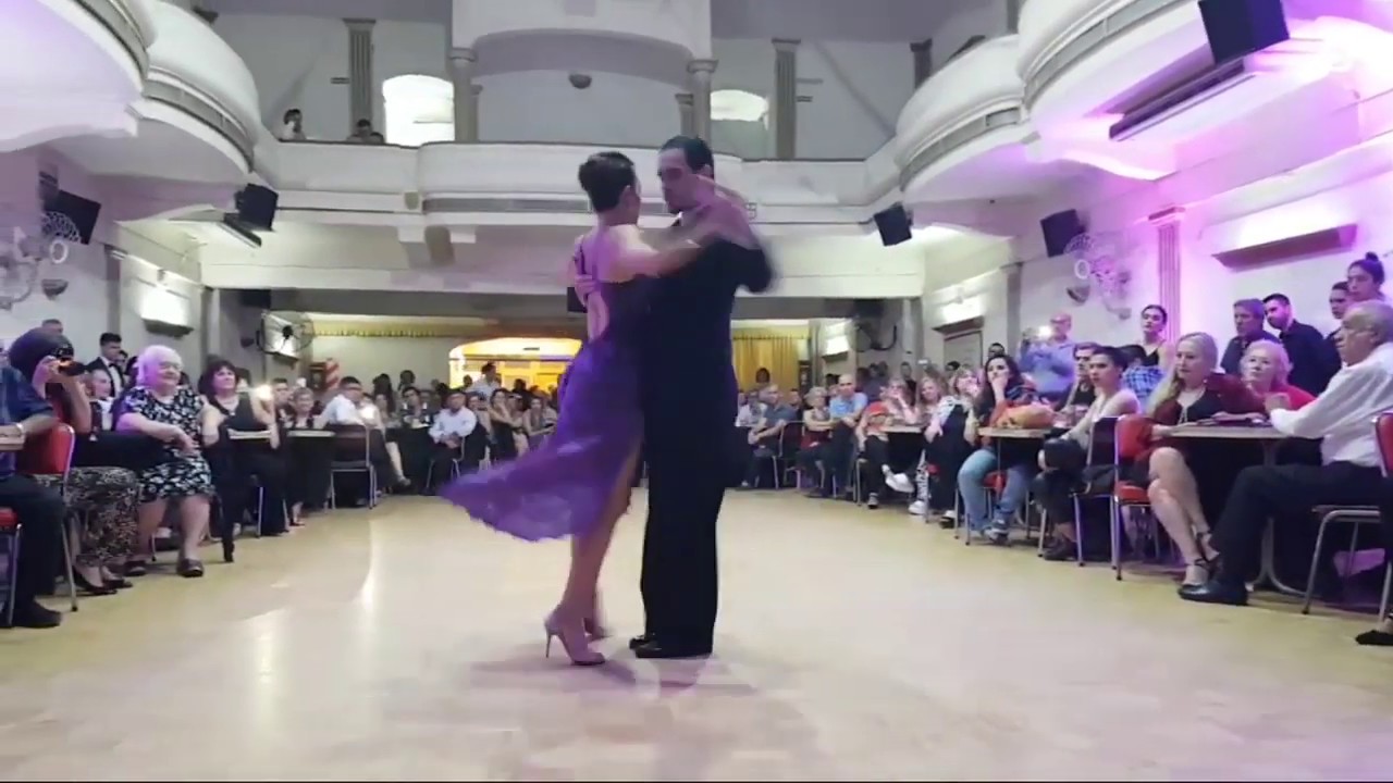 ganadores de un campeonato mundial de tango: Juan Galizia Gatti,  Manuela Rossi