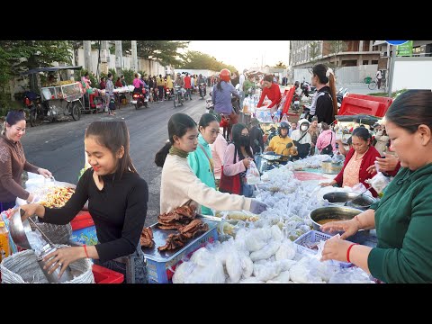 Breakfast, Snacks, & Drink For Factory Workers - Cambodian Street Food