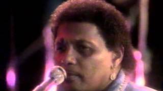 The Neville Brothers - Yellow Moon [live 1989]