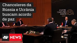 Chanceler russo diz que não acredita em possibilidade de guerra nuclear
