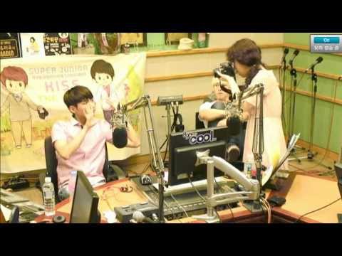 120903 KTR Phototaking