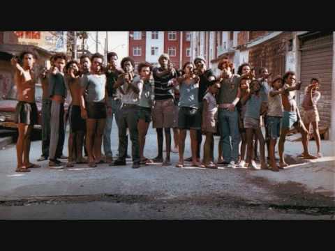 Mc jota a 4 anos atras .