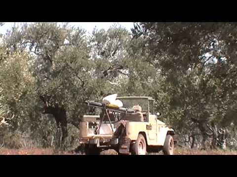 استهداف مقرات النظام في بلدة الفوعة بصاروخ محلي الصنع من قبل كتيبة أحرار العشارنة في ريف إدلب