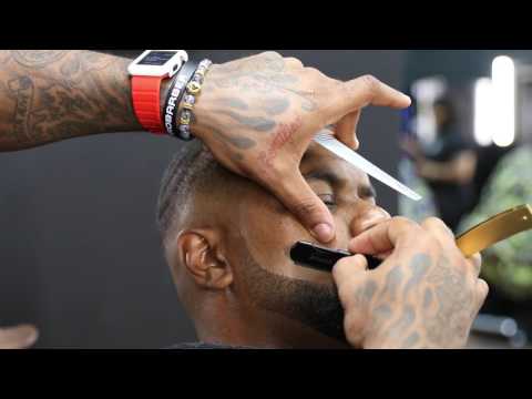 Captain Smash X Crispy Cream X Smash 85 Razor