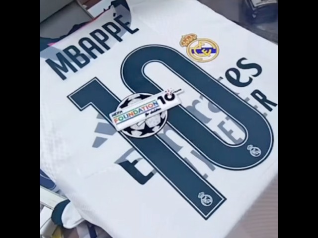 Vídeo relacionado con Real Madrid Camiseta Adulto 2a equipación 25-26 - Réplica Oficial Mbappe