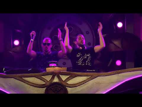 In My Feelings Vs Louder Vs Brasil Connect Vs Watch Out For This (Dimitir Vegas & Like Mike Mashup)