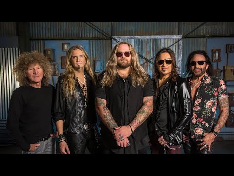 JOEL HOEKSTRA Talks ICONIC Debut Album “Second Skin” – ‘Everyone Had Input, No One Steered the Ship’