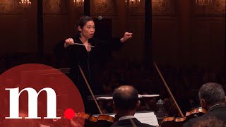 Download lagu Elim Chan conducts Tchaikovsky's Swan Lake, Suite Op 20a mp3