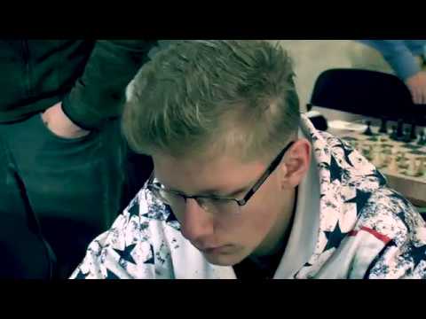 chlapci  SŠ 1.3.   Kristián Hanec - Andrej Brnušák 0:1