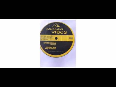 Amelia Harmony / Raphaelia - Turn On Vibes / Life So Serious - 12" - Mellow Vibes