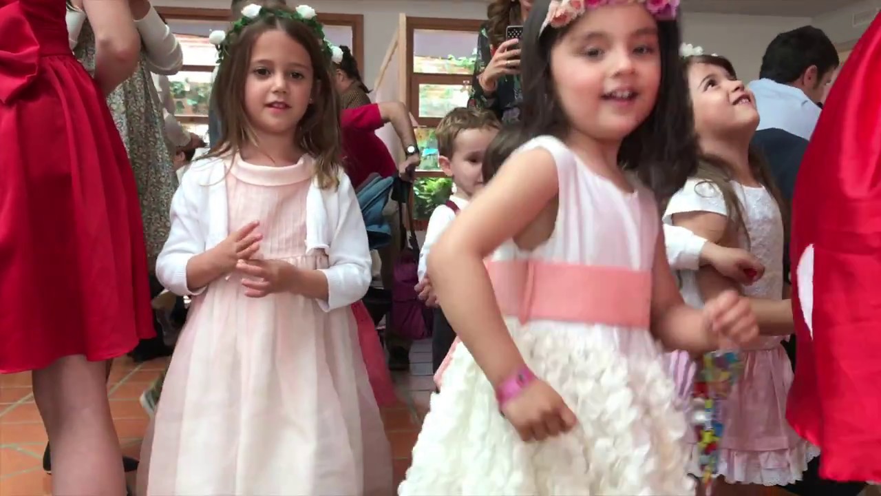 Watch Celebración de Comuniones entre Madrid y Toledo Now Celebración de Comuniones entre Madrid y Toledo