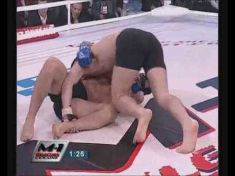 2Round - Oleksandr Agafonov VS Movzes Wahinyan