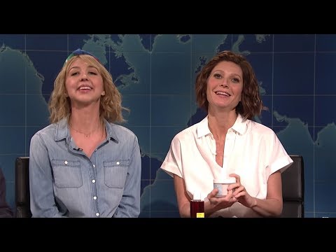 Gwyneth Paltrow Hilariously Struggles to Promote Goop Products in Saturday Night Live Cameo  - News