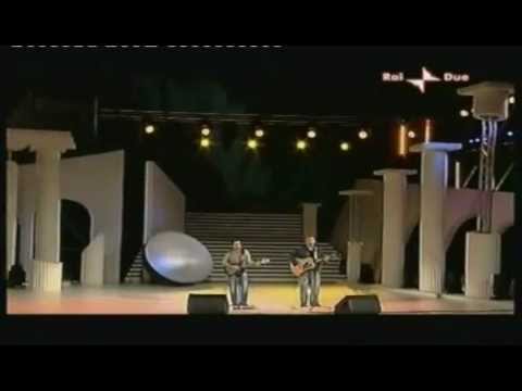 Edoardo Bennato & Alex Britti - Ogni favola è un gioco-Una su un milione - 18-08-2006