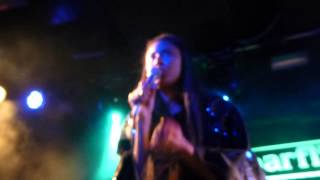 VV Brown - The Apple (HD) - Barfly - 21.11.13