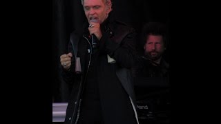 Billy Idol & Band play Generation X's "King Rocker" LIVE @ National Cherry Festival, 7-3-2016