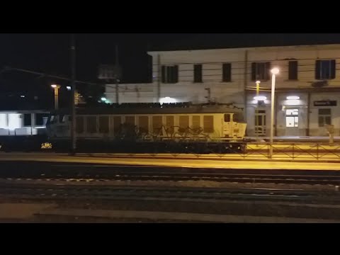 Treno merci e652 pianali e binari,Ronco Scrivia,succursale Giovi,trains hunter,trainspotting,railway