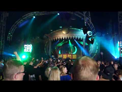 Tymon vs Detest at Harmony of Hardcore 2017