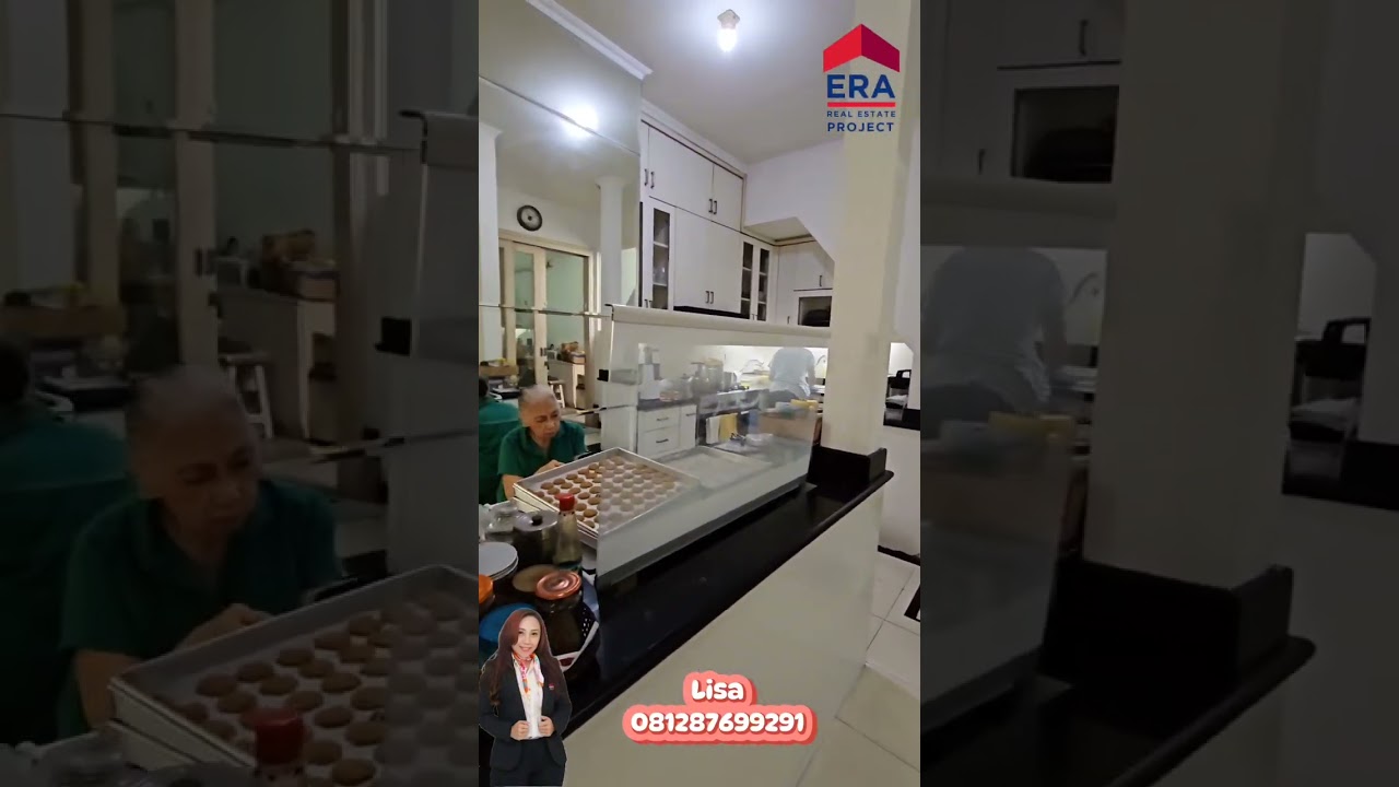 Beautiful Villa Cinere Mas House, Ready to Live In with Large Garden, Premium Location.