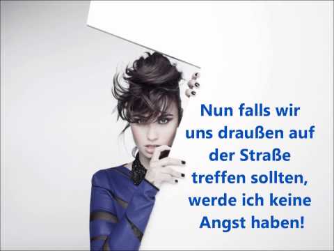 download lagu mp3 mp4 Cher Lloyd Sirens bersetzung, download lagu Cher Lloyd Sirens bersetzung gratis, unduh video klip Cher Lloyd Sirens bersetzung