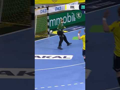 Schwedische Wand 🇸🇪🧱 #rnl #rnloewen #handball #RNLTBV