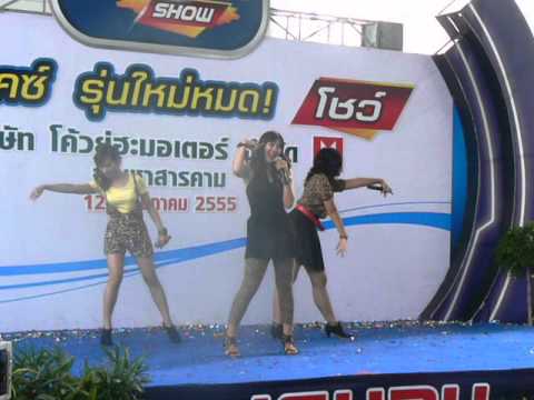 [M@rZhMalLow : cover SNSD] 120512 TaeTiSeo Twinkle at ISUZU Mahasarakham