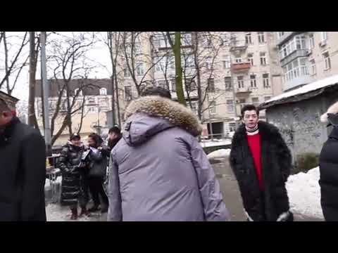 180824 The Golden Eyes Behind the Scene