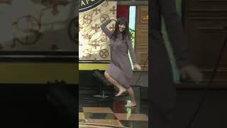 山本里菜さんの華麗なダンス