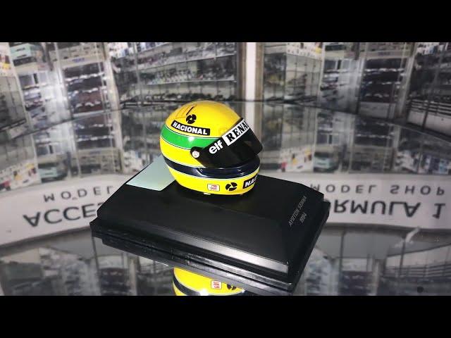Vídeo relacionado con Minichamps 540308419 - Casco Ayrton Senna First F1 GP Brazil 1984 - Escala 1/8 - Coche en Miniatura