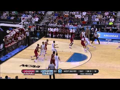 Arkansas vs. North Carolina: J.P. Tokoto dunk