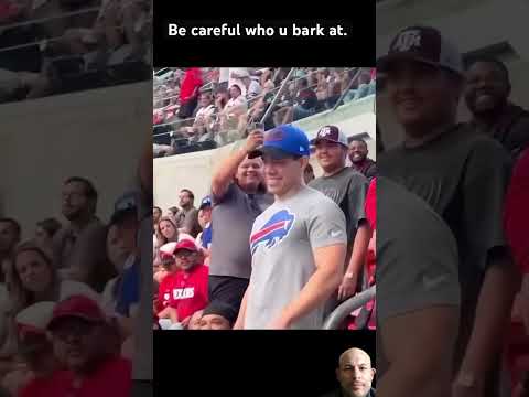 Real fighter showed healthy ego under public shouting match #boxing #mma #fight