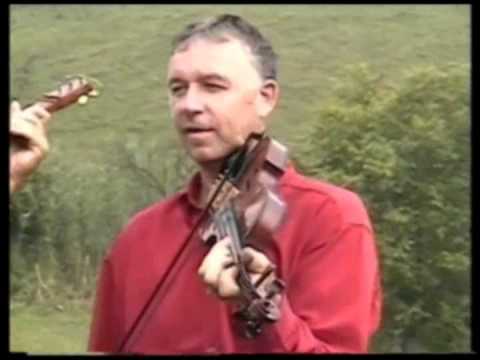 Tradicija - Sela nasa, gdje su vam sargije - (Official video 2005)